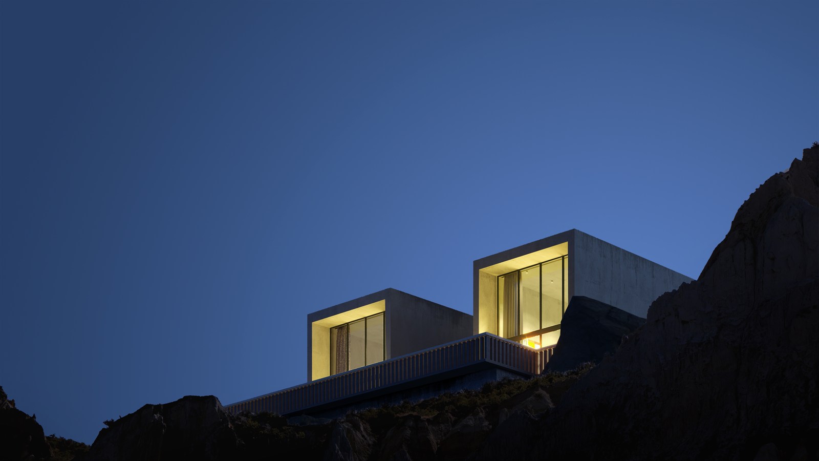 The pair in full, one geometry in two orientations